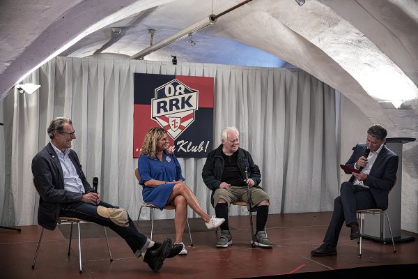 h100JahreRRK_Hockey6117.jpg