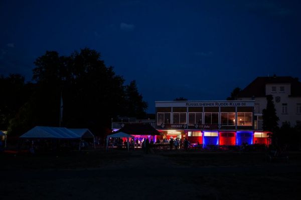 h0919bootshaus.jpg