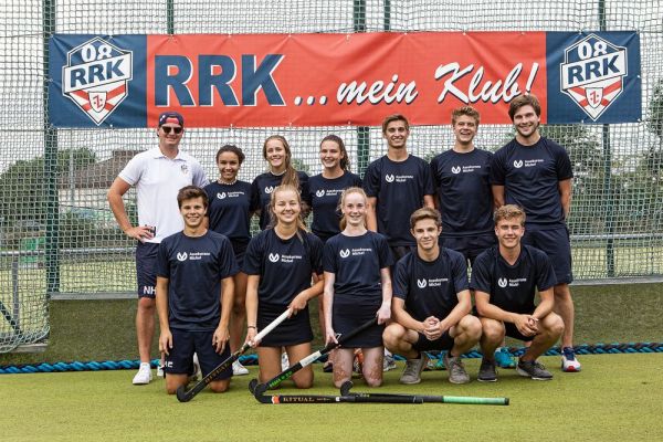 h2773hockeycamp2019dietrainer.jpg