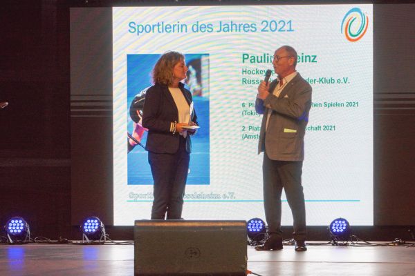 22_07_08_Sportlerehrung_02806_Stadt Rüsselsheim am Main.jpeg