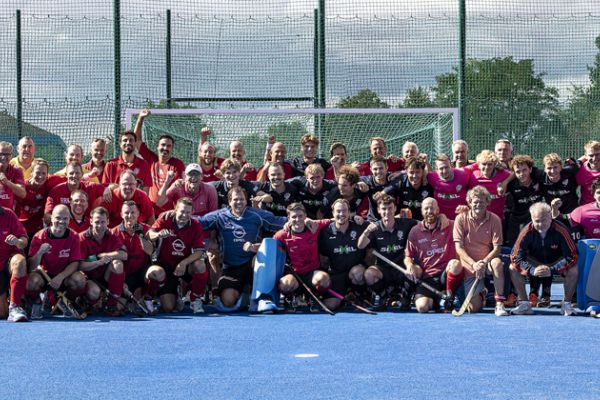 h100JahreRRK_HockeyM_Legenden5928.jpg