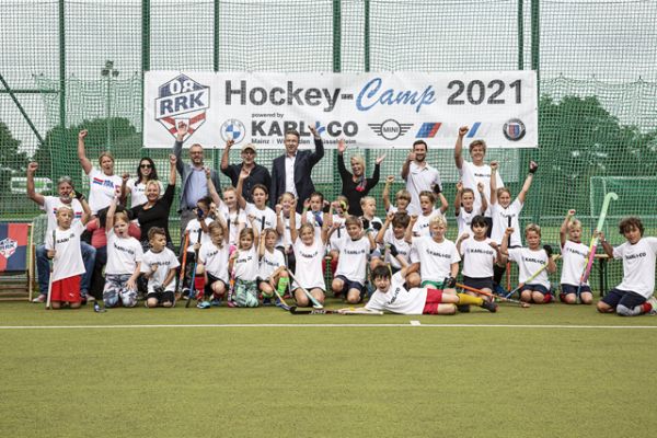 8778RRK_HockeyCamp2021vormittagsKarlCo.jpg