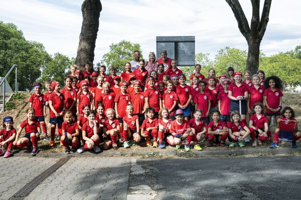 h5606DeutschlandIndienEinlaufkinder190723.jpg
